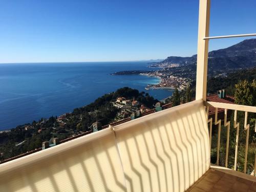 Вентимилья продажа квартиры с видом на море