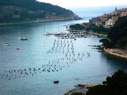 Продажа гостиницы у моря в провинции Специя